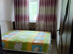 乌海海勃湾碱柜环通南区步梯1楼,年租1.8万包物业取暖费,家具家电齐全出租房源真实图片