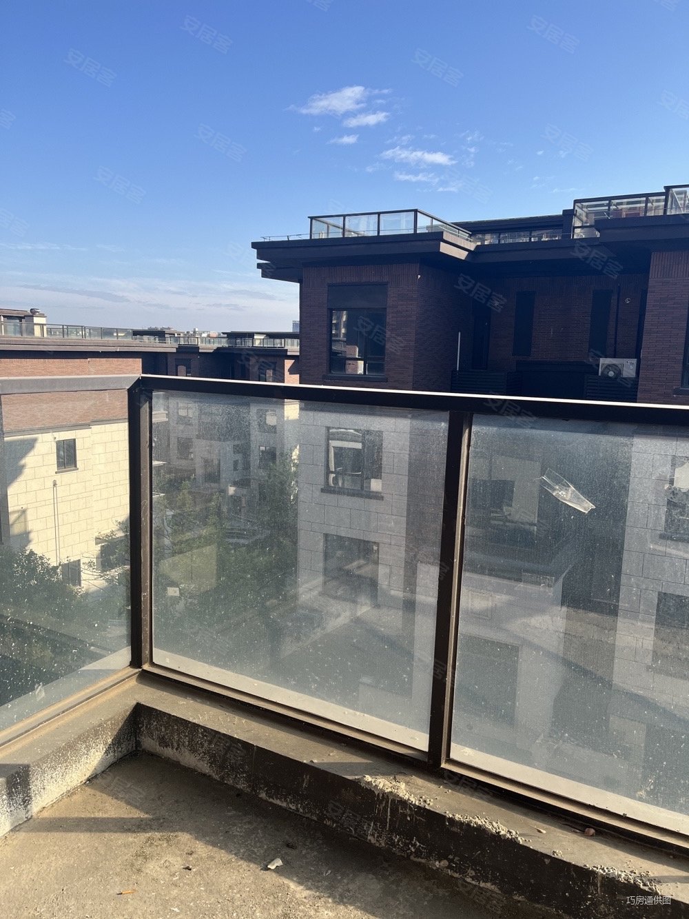 九龙湖地铁口 叠墅上下两层带露台使用面积200平,新力禧园(别墅)二手