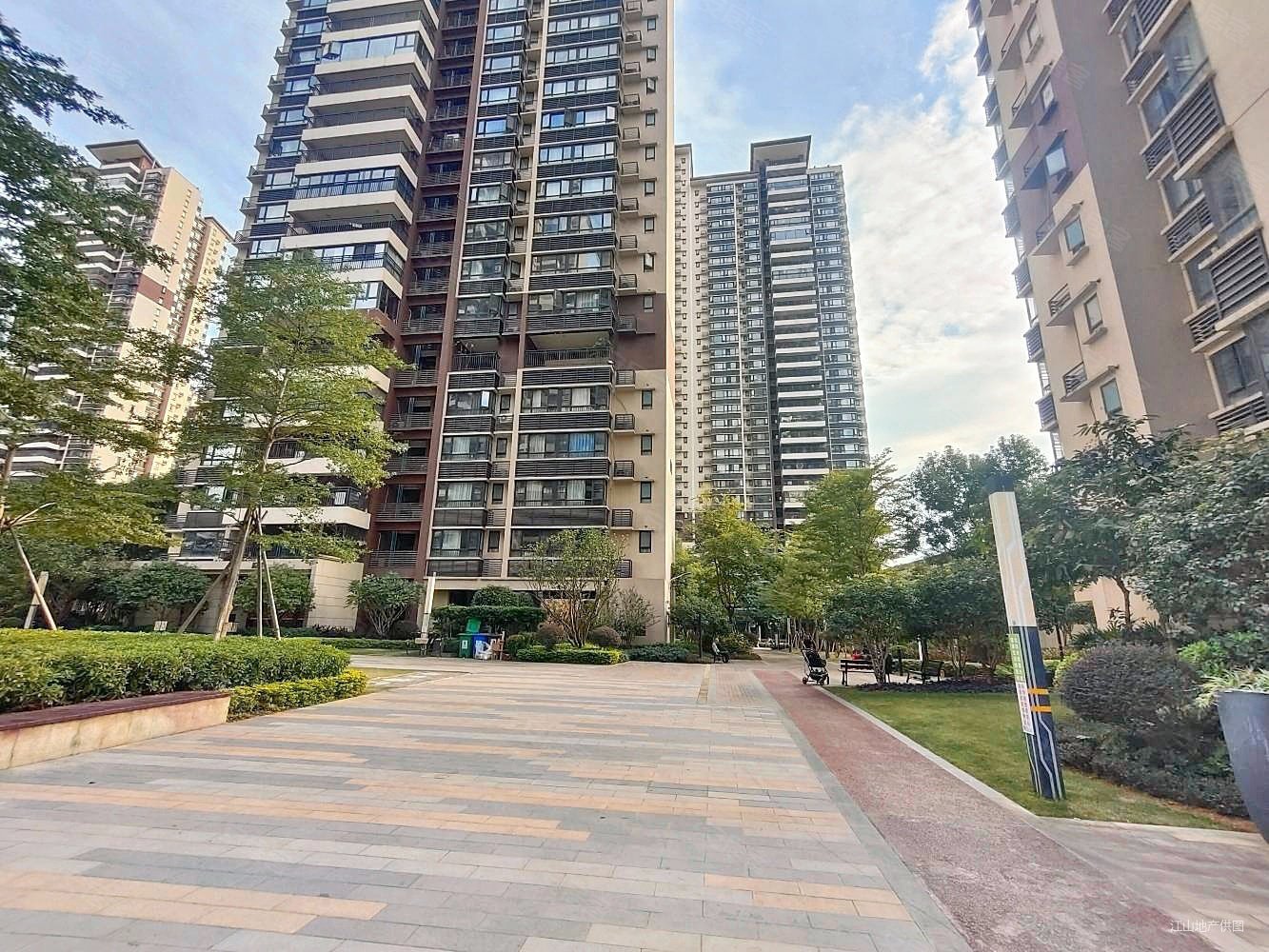 南宁房产网>南宁二手房>良庆二手房>五象大道二手房>万科金域蓝湾>