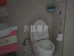 廊坊三河市泃阳新天地二期大2居  1500出租房源真实图片
