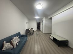 合肥肥东肥东县城天悦府 新一中旁 晶科班车 房子干净敞亮 家电齐全 随时看房出租房源真实图片