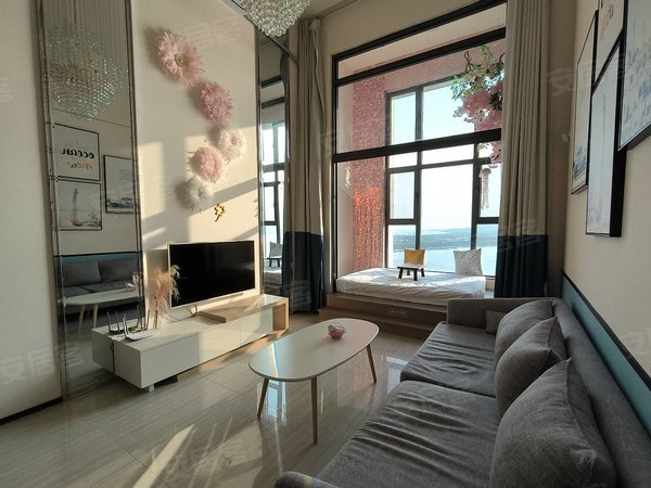 青岛黄岛薛家岛恒大金沙滩(商住楼)恒大金沙滩公寓loft海景房,干净