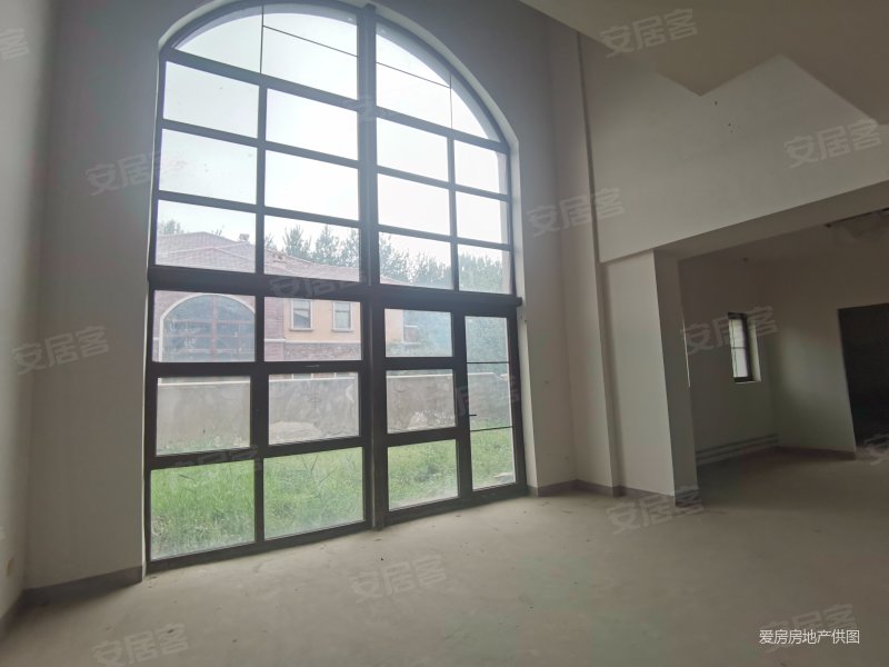 (红橡墅物业租售)双拼西边户 大院500平 大面宽双车位,北辰红橡墅二手