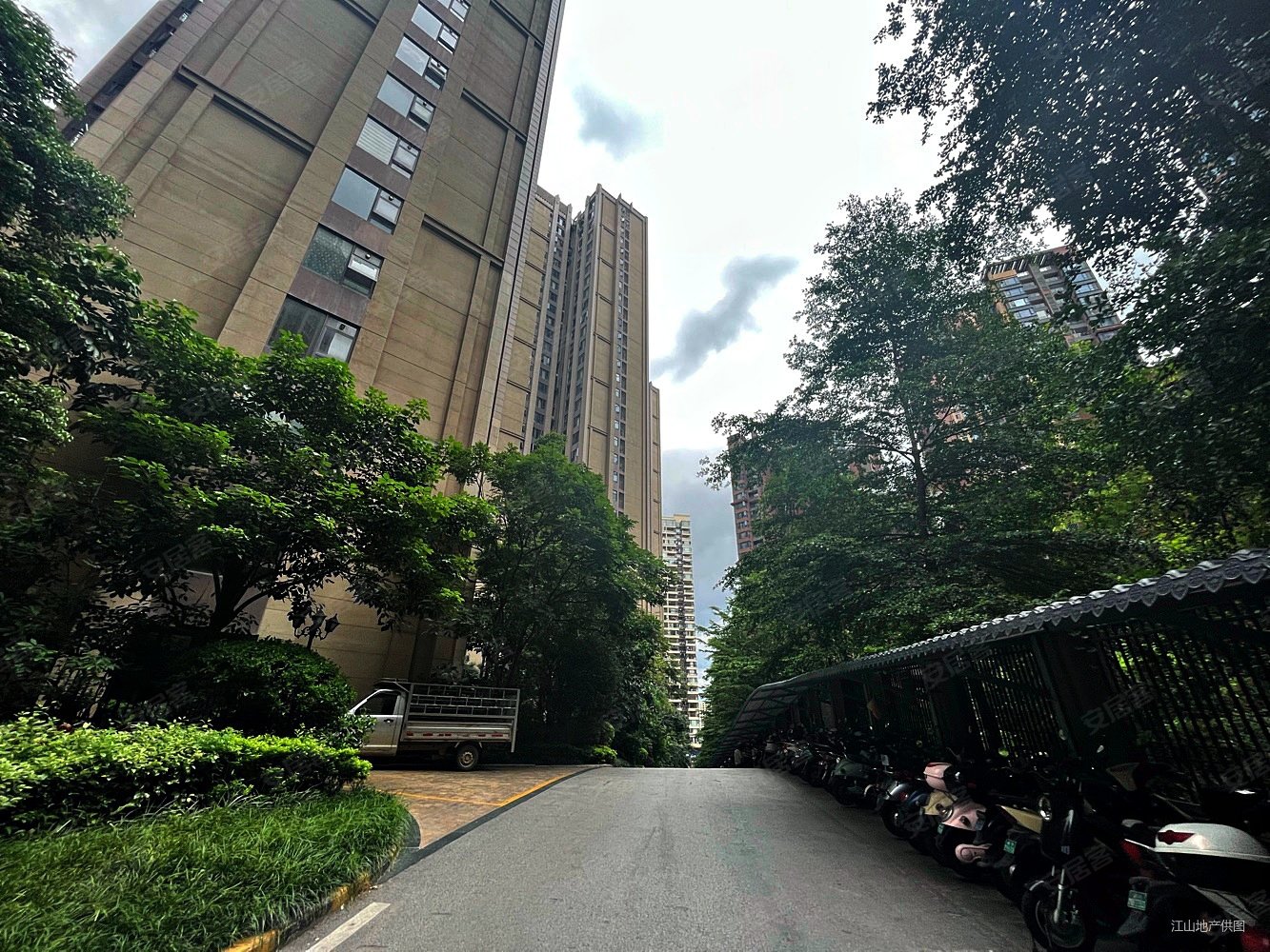 高端品质小区美泉1612精美三房出售看房方便价格可谈