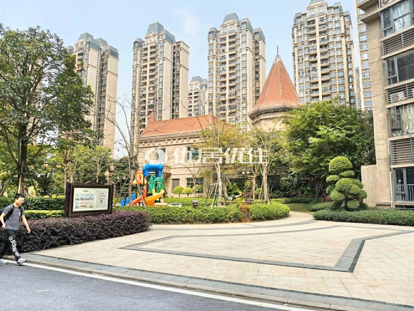 恒大山水郡全新未住小三房急卖