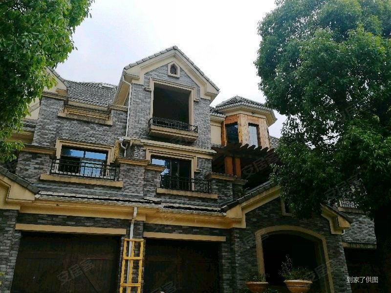 大欧式庄园联排别墅小区户型浪漫审美学