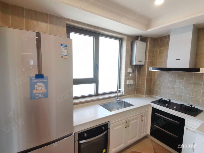 海尔地产云玺 127.99平455万 3室2厅2卫