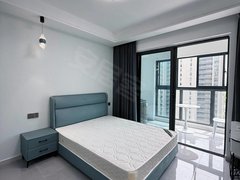 柳州城中城中城中万达万象城窑埠古镇阳光100 停车免费 民水民电 可短租出租房源真实图片