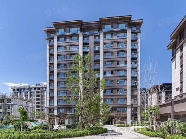 北京海淀西北旺西山锦绣府这间3居室的03卧,小巧舒适,很适合一个人住