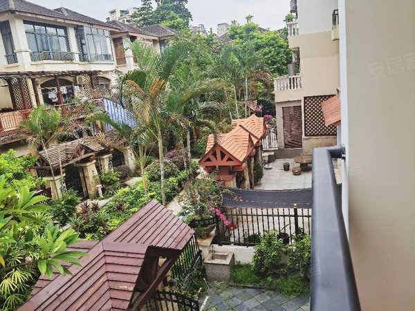 南宁青秀凤岭北枫林蓝岸(别墅)凤岭北,东盟商务区旁边,拎包入住办公