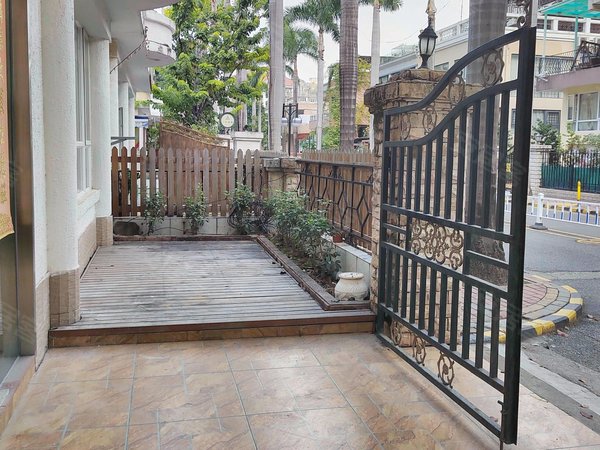 深圳布吉丹竹头龙泉别墅大芬地铁站~龙泉别墅,主干道边上,可办公住家