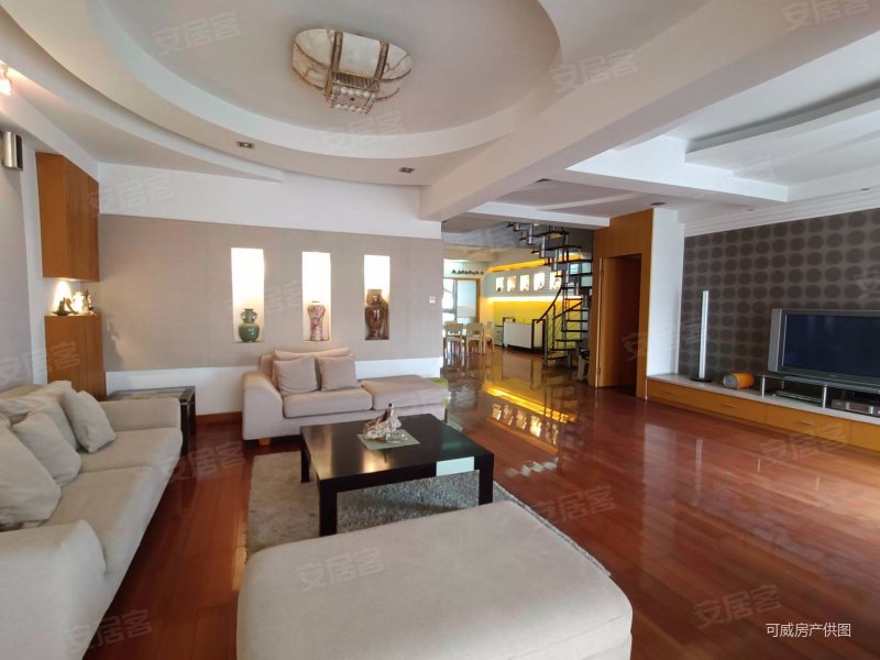 实验  ,带车位,嘉和名苑,复式,高楼层采光充足,正规商品房