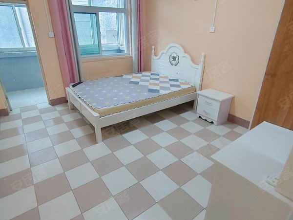 济南市中英雄山路英雄山路186号院精装大阳台 临近英雄山 祥泰广场