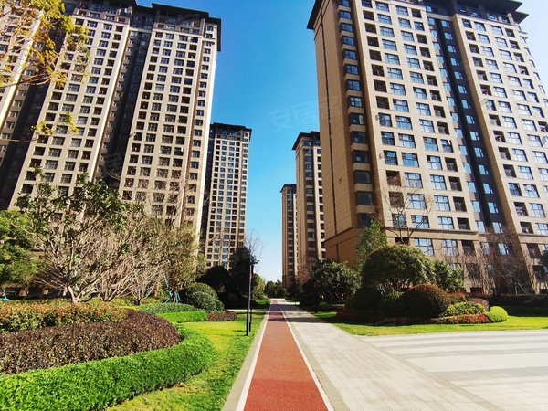 【多图】中骏云谷小镇,嵩明城区租房,云谷小镇一期两室1000元每月包