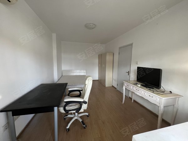 天津和平体育馆华荫南里1中实验岳阳道 正阳面 房源采光好 业主诚意出