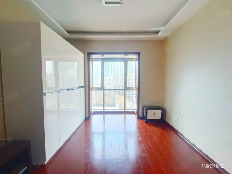 御景东方 小区绿化高 楼层好 商业配套成熟 出行方便 板楼,御景东方