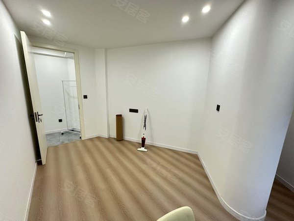 温州瑞安玉海安康路一百二十七弄院安阳菜场旁精装修三室整租民水民电出租房源真实图片