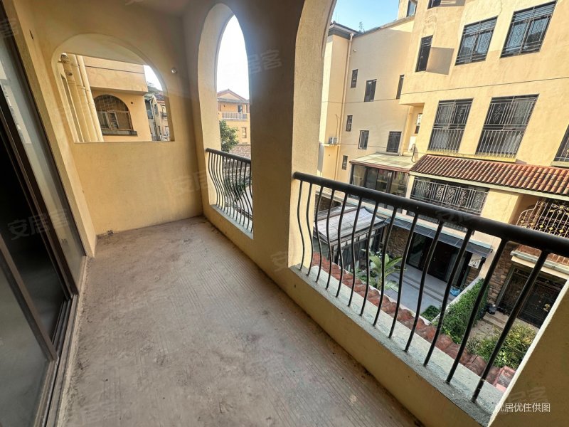 嘉和城 卢瓦尔河谷 联排别墅 业主急售