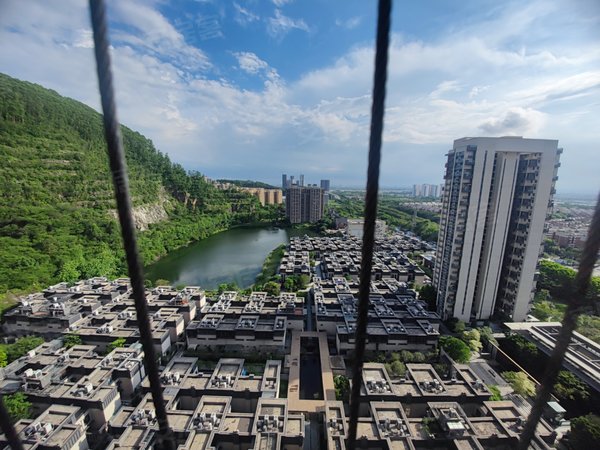 广州南沙黄阁万科白鹭郡花园地铁4号线旁 三房配齐东西 看湖景 专车
