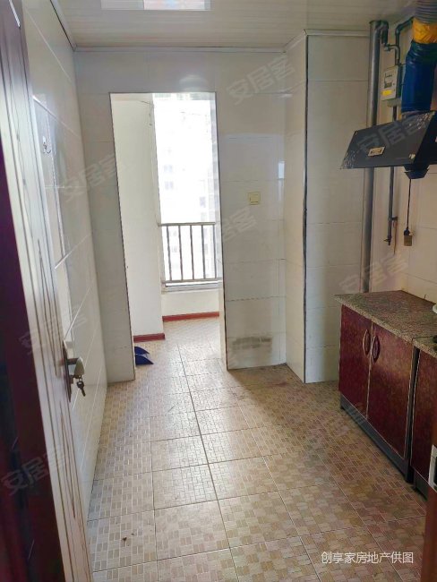 亲贤街平阳路平阳景苑小区电梯三居室单价低送车位