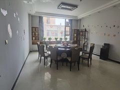 海西格尔木城区西城印象一期办公室出租160平出租房源真实图片
