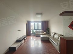 南京六合龙池龙池翠洲 4室2厅2卫 127平出租房源真实图片