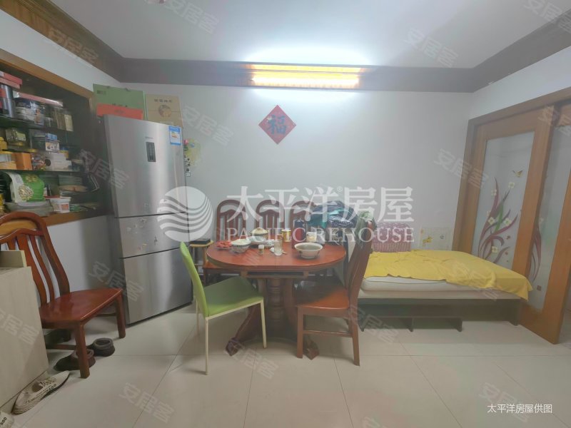 近地铁 医疗配套成熟 商业配套齐全 正南朝向 出行方便,黄山三村二手