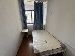 蚌埠蚌山新城区银泰附近,全女生,可短租,带飘窗,晾晒方便,性价比高拎包入住出租房源真实图片