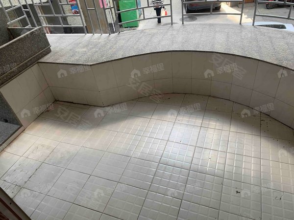 市一医院南公小学南公园五一南路居家两房