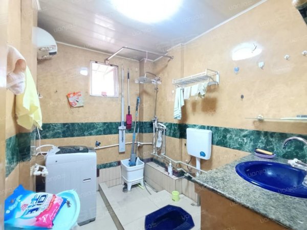 凉山西昌健康路健康小区(西昌)航天大道 民族体育广场附近出租房源真实图片