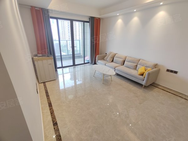 【多图】招商臻园,新塘租房,招商臻园 4室2厅1卫 电梯房 精装修118