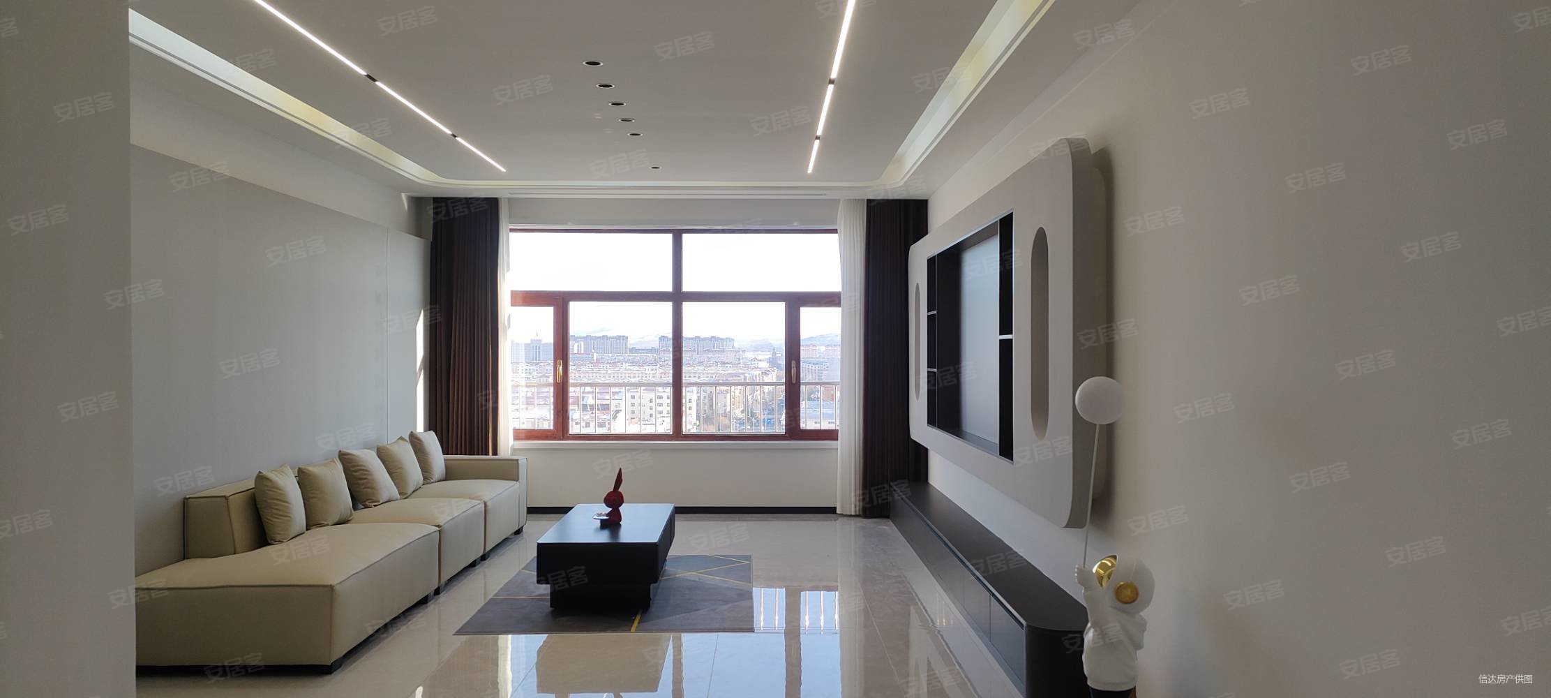 世纪嘉园3室2厅2卫137㎡南北94.8万