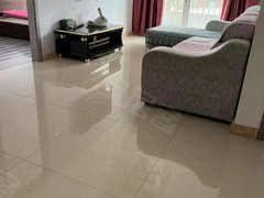 丹东东港桥南隆宇华庭电梯5楼两室一厅 90平家电全空调1500包物业出租房源真实图片