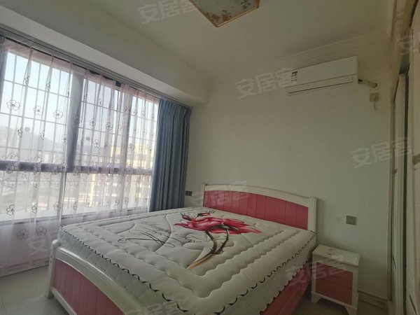 巴中经开区兴文乐湾首府市民之家旁 精装三室两厅两卫出租 家具家电齐全 拎包入住出租房源真实图片