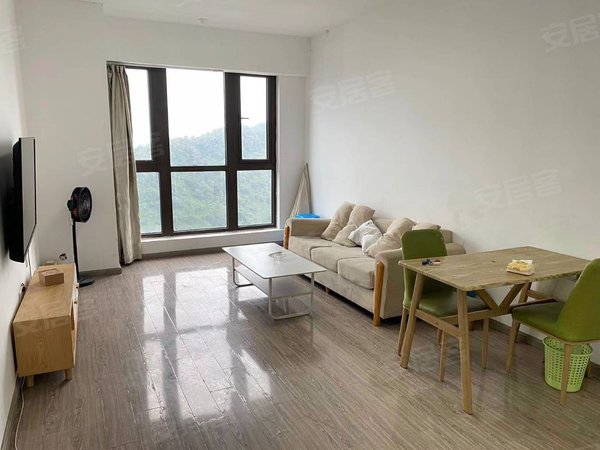 杭州临安临安城区中骏柏景湾(公寓住宅)带车位包物业,东站中骏骏澜湾