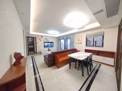 东莞厚街三屯卓越维港(一区) 4室2厅2卫  电梯房 精装修112平米出租房源真实图片