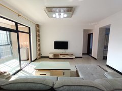 桂林灵川八里街城区玉柴博望园精装3房，家具家电齐全拎包入住出租房源真实图片