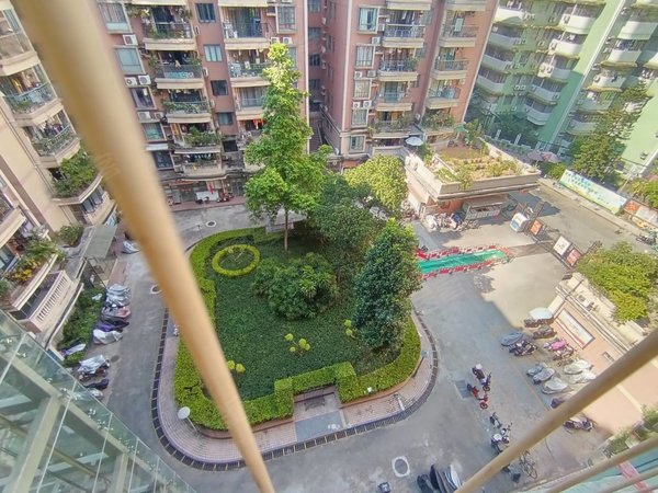 广州荔湾中山八路富力广场a区富力 电梯中高层 通风好光好出租房源