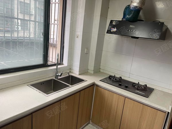 海宁长安镇农发区东方嘉苑(海宁)长安地铁口 学校旁东方嘉苑两室精装出租1500 随时看房民电出租房源真实图片