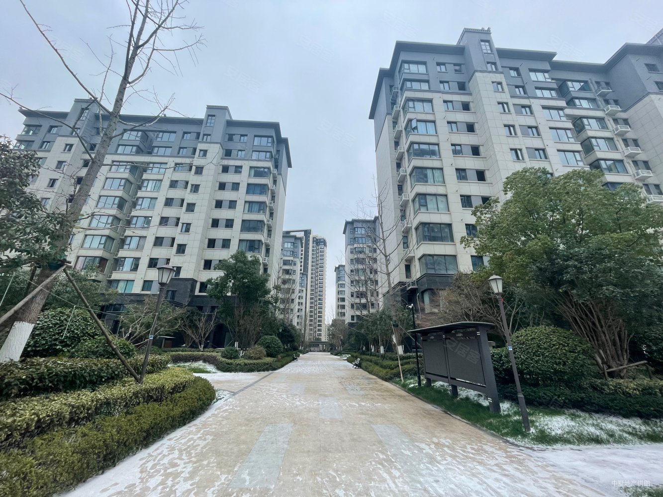 合肥房产网>合肥二手房>新站二手房>职教城二手房>招商公园1872(二期)