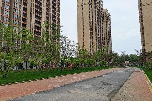 不足,油田新城怎么样,油田新城周边房产中介经纪人评价-南阳安居客