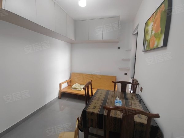 福州马尾君竹路易安居易安居 精装单身公寓 厅室分离 大壁柜出租房源