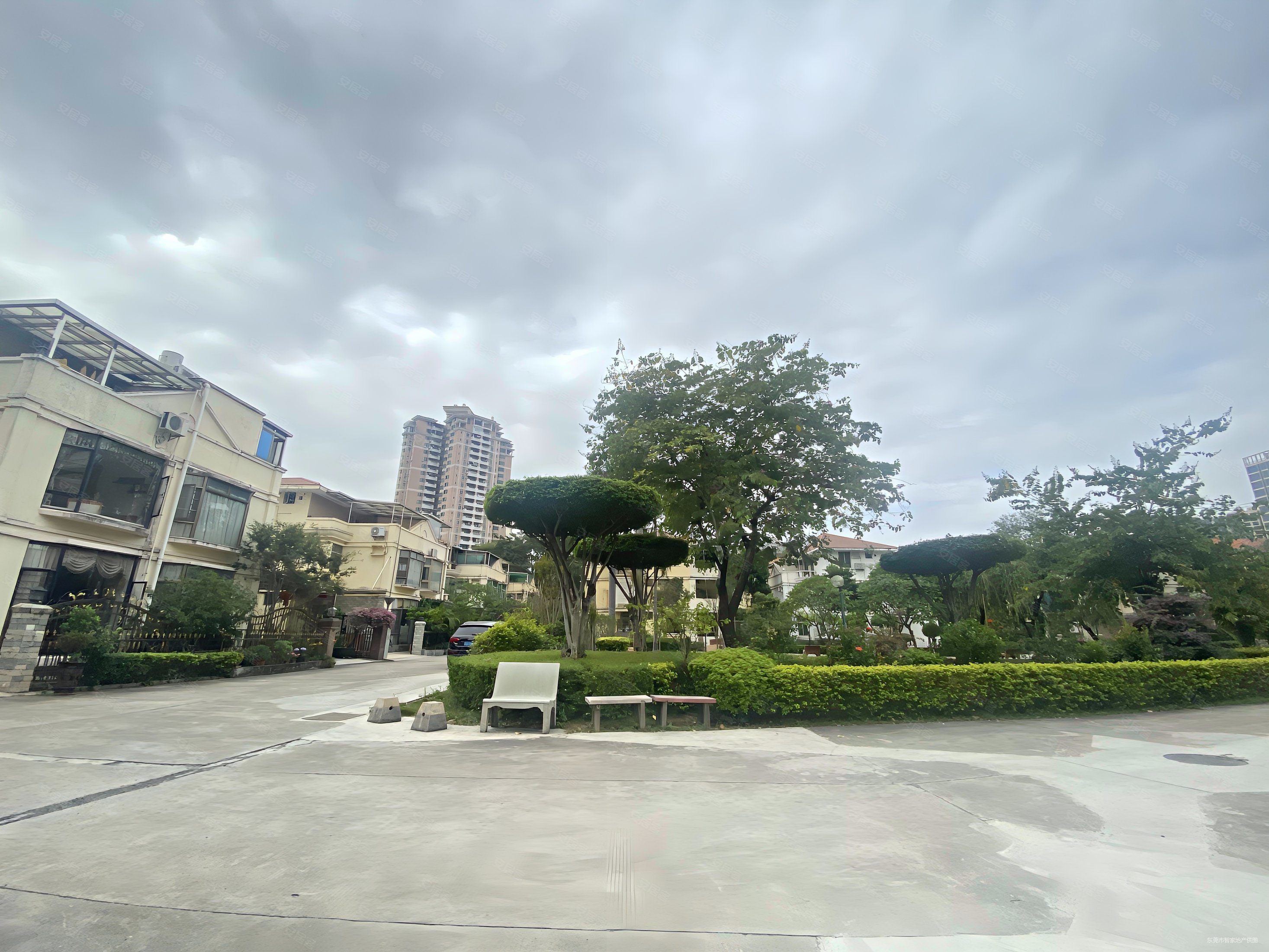 新丽城花园电梯三房两卫户型方正采光好家私电器全附送