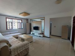 唐山迁安城区民乐社区 南北通透 两空调 年租12000 看房方便出租房源真实图片