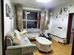 青岛黄岛辛安未来城精装套三，家具家电齐全，拎包入住出租房源真实图片