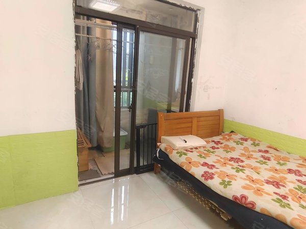 苏州太仓沙溪白云花园白云花园两室水电费民用家电齐全,拎包入住水电