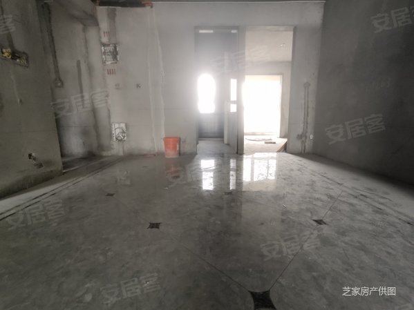 钻石楼层 硬装一般了, 香苑东园二手房, 3室2厅1卫, 168万元 - 盐城58