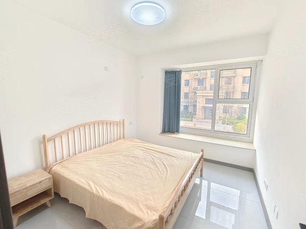 薛家岛租房,卓越维港 3室2厅2卫 电梯房 精装修143平米,黄岛租房-青岛