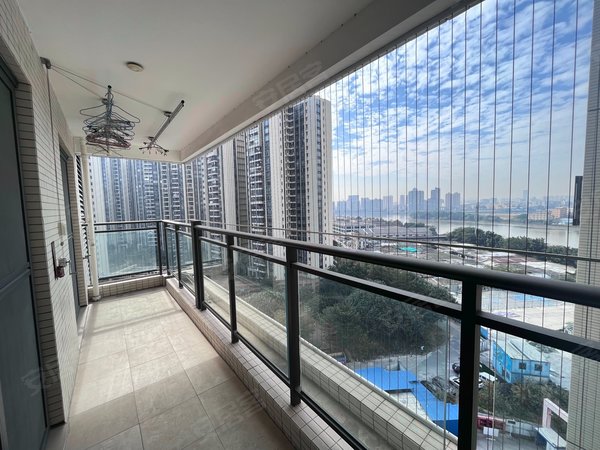 广州荔湾桥中悦江上品苑悦江上品 56号线双地铁 大型绿化小区 有钥匙