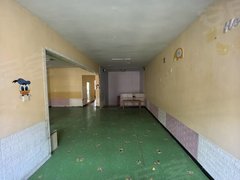 沈阳于洪荷兰村有钥匙 可做门市 简单装修 有花园有车库 靓马花园 可做办工出租房源真实图片